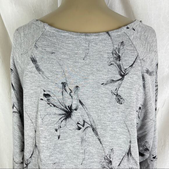 🫶🏼 Heather Grey Floral Print Slouchy Dolman Sleeve Stretch Shirt Forever 21 XS - Picture 11 of 16